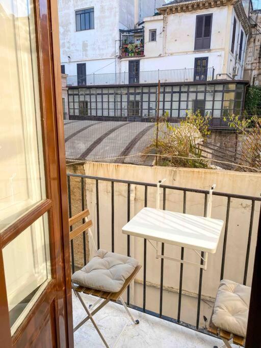A Ballaro Apartments Palermo Exterior foto
