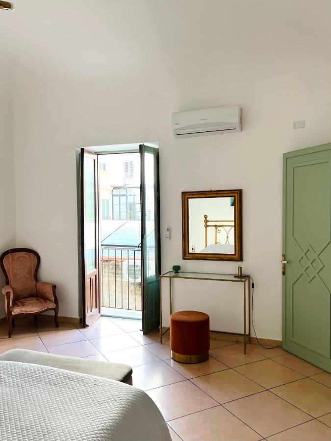 A Ballaro Apartments Palermo Exterior foto